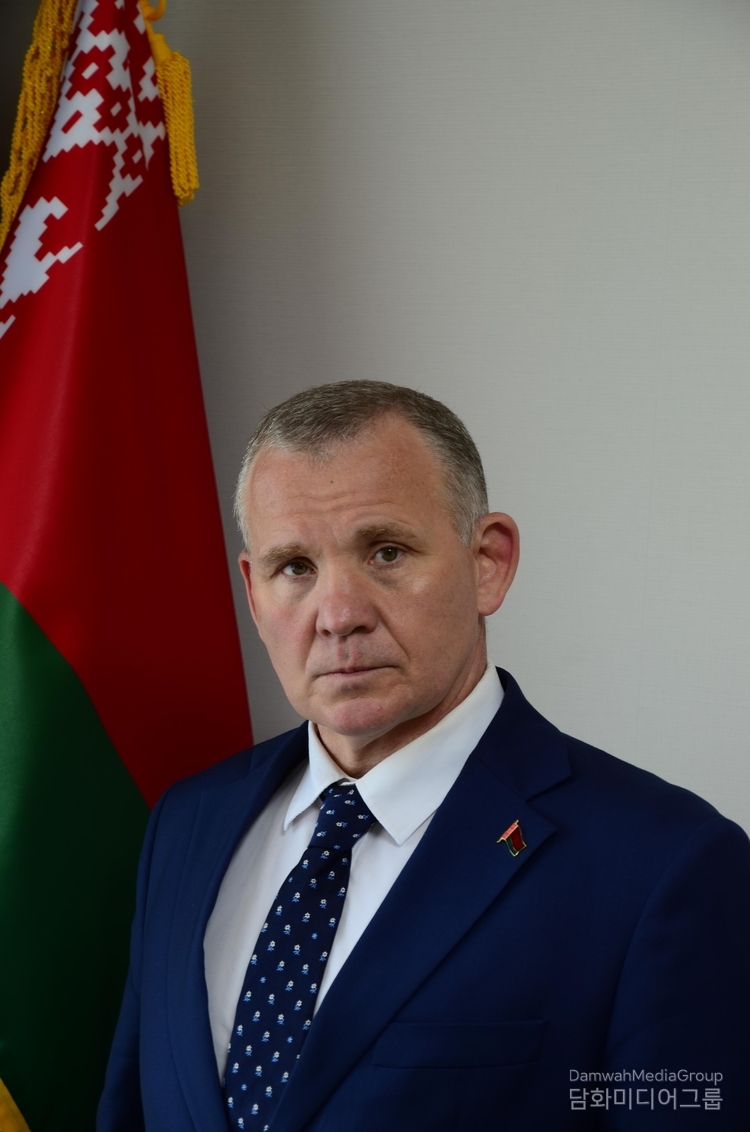 H.E. Andrew Chernetsky, Ambassador of the Republic of Belarus to Korea