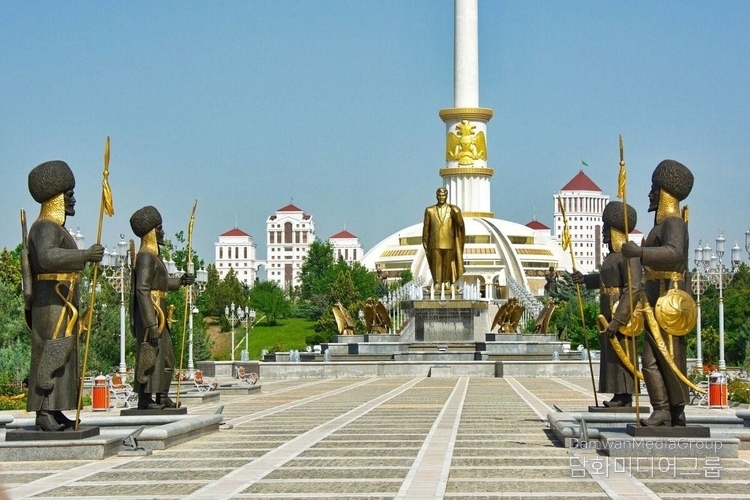 Independence monument, Ashgabat, Turkmenistan