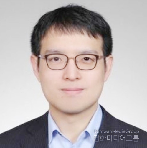 Dr. Shin Hee-seok, a legal analyst of the Transnational Justice Working Group (TJWG)