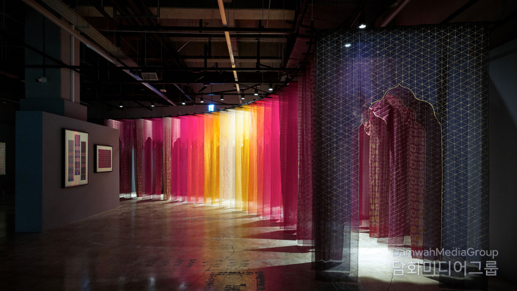 Hyundai Motor Company opened the Hyundai Translocal Series: Entangled and Woven, the inaugural exhibition of the Hyundai Translocal Series on Sept. 3.