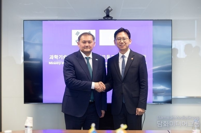 Science Minister Bae meets with Kazakhstan's counterpart Sayasat Nurbek